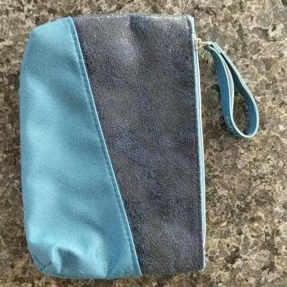 Ipsy Make-up bag